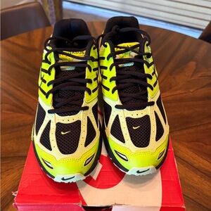 Nike Air Pegasus 2005 - Size 9.5M - HQ5403-700